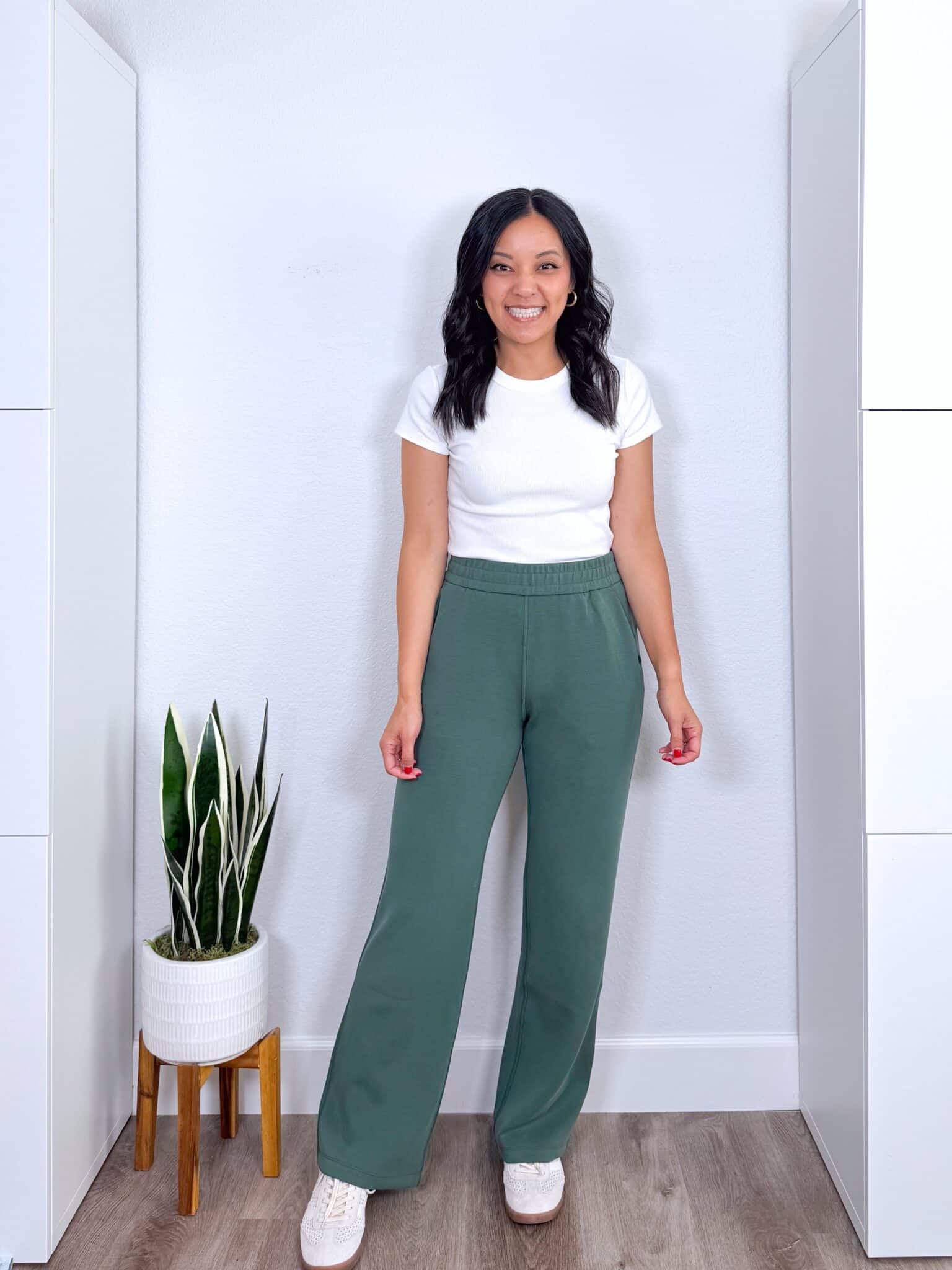 REVIEWS: Easy to Style Fall Try Ons for Casual Wear, Work, and Family Photos + fall try ons and reviews + putting me together + fitted white tee + polished sweatpants + white perforated sneakers