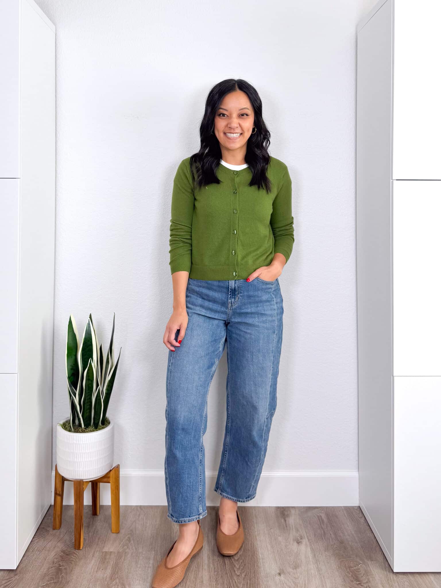 4 Casual Fall Outfits for 2026 to Copy Right Now From the NEW Fall Wardrobe & Outfit Guide! + putting me together + casual fall outfits 2026 + white tee + bright green cardigan sweater + medium wash barrel leg jeans + tan flats + gold hoop earrings