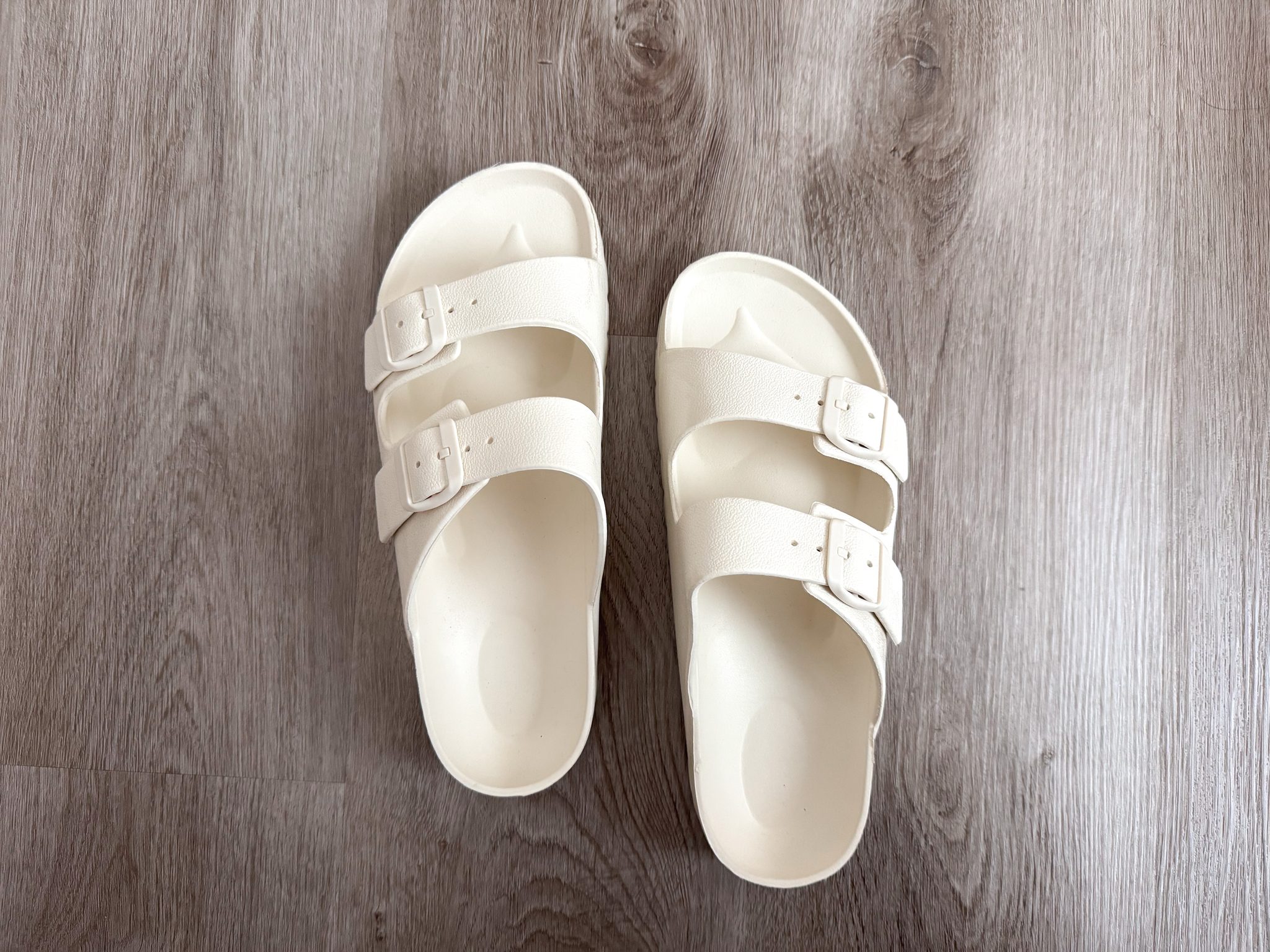 REVIEWS: Fall Jackets, Really Affordable Elevated Casual Tops, and Shoes + elevated casual tops and fall jackets + putting me together + easy to wear white sandals + comfortable birkenstock dupes