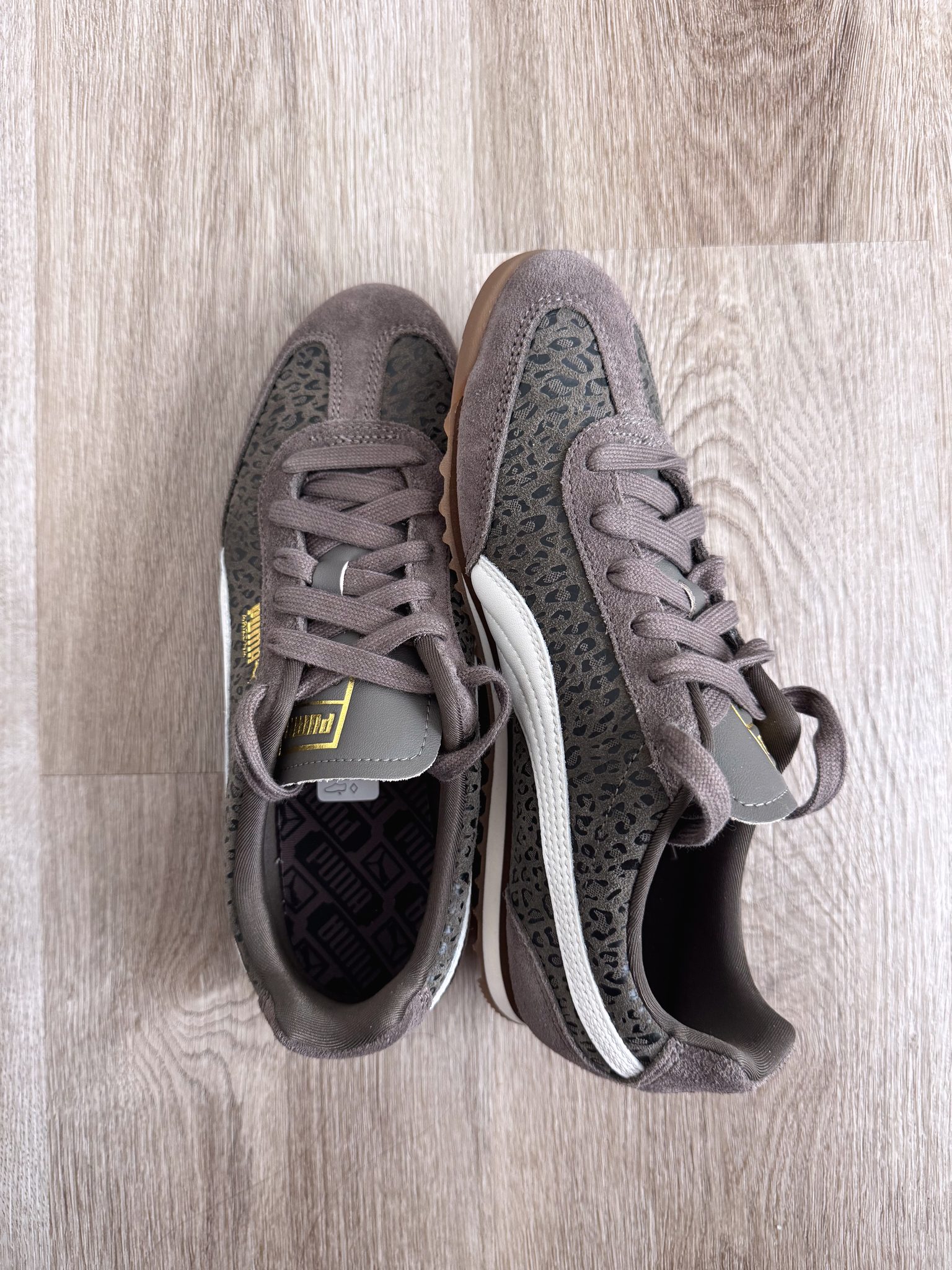 REVIEWS: Fall Jackets, Really Affordable Elevated Casual Tops, and Shoes + elevated casual tops and fall jackets + putting me together + gray leopard print sneakers
